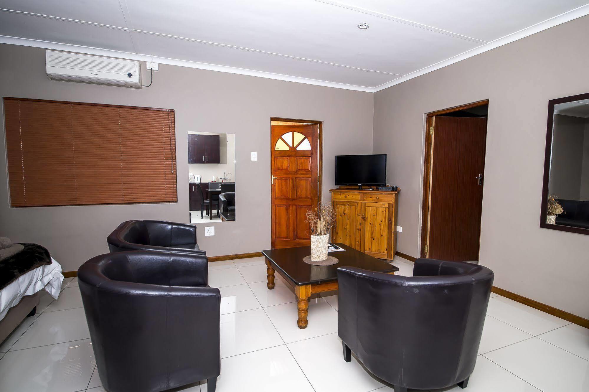 Kleinplasie Guesthouse Springbok Zewnętrze zdjęcie